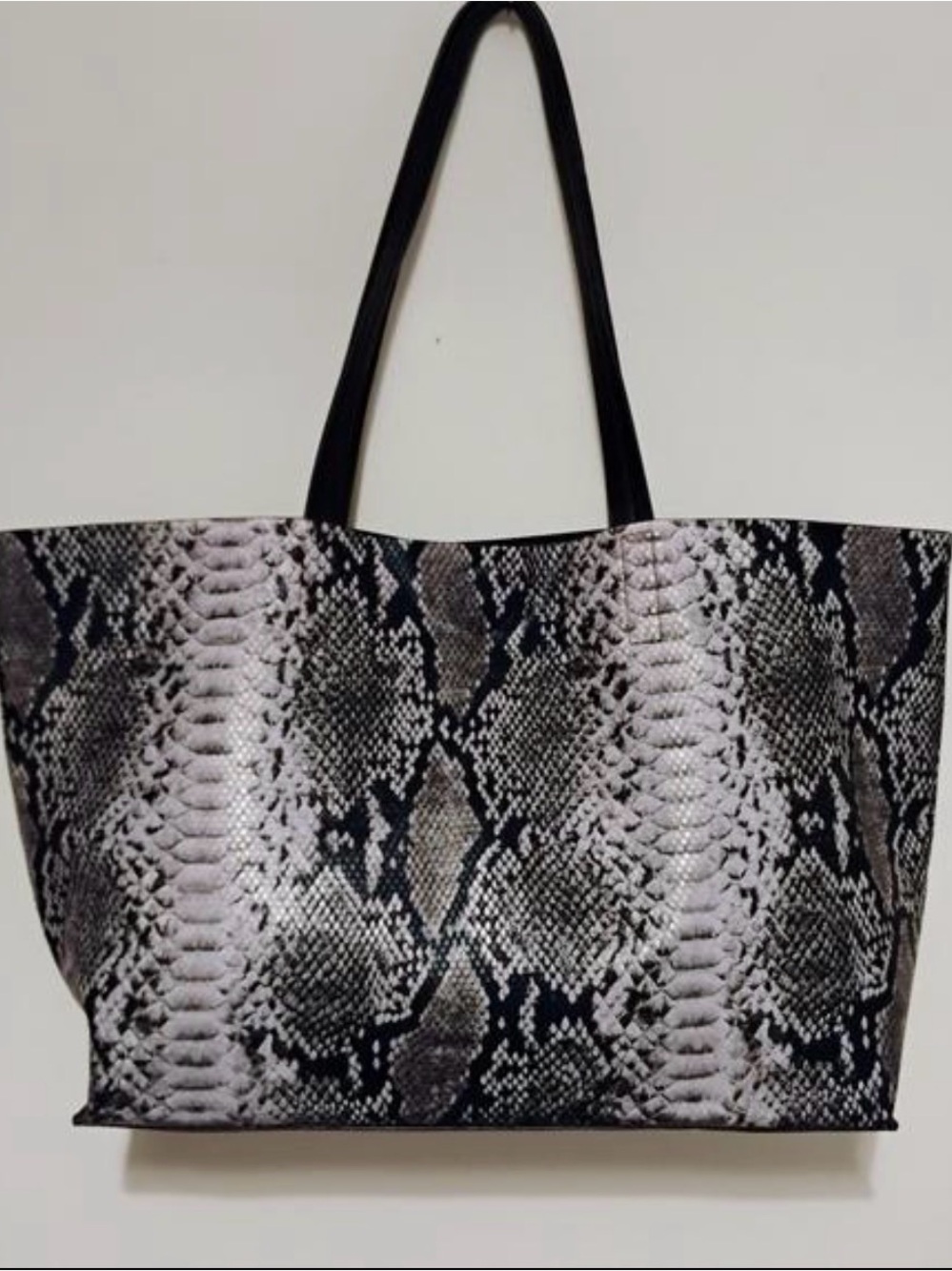 Summer & Rose Rosie Faux Snakeskin Tote Bag Gray Black